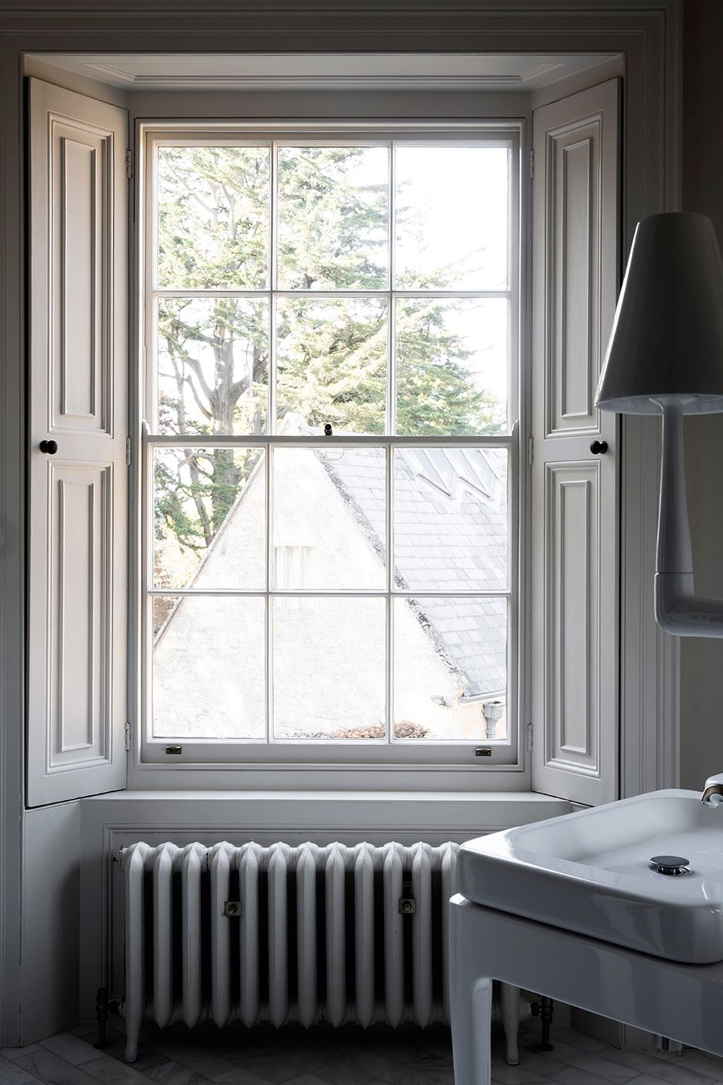 Porcelain Basin  Somerset Country House | Real Homes