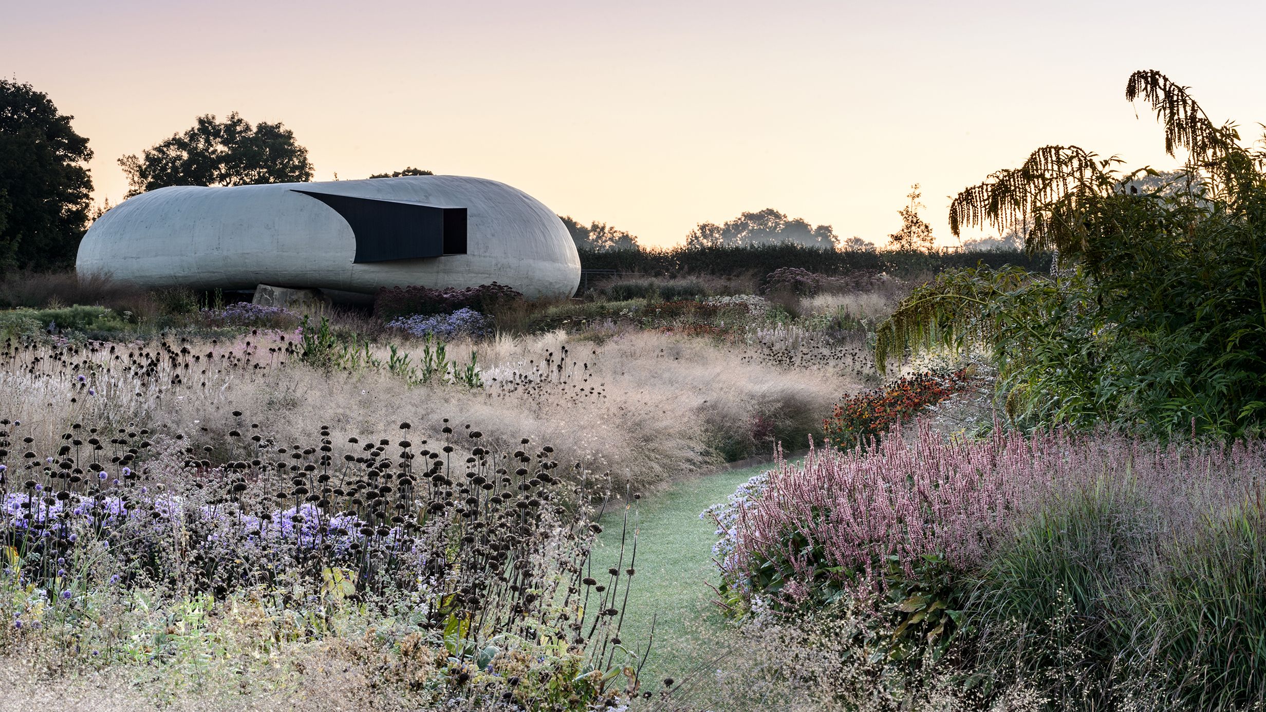 How to get the look of Piet Oudolf's magical naturalistic gardens