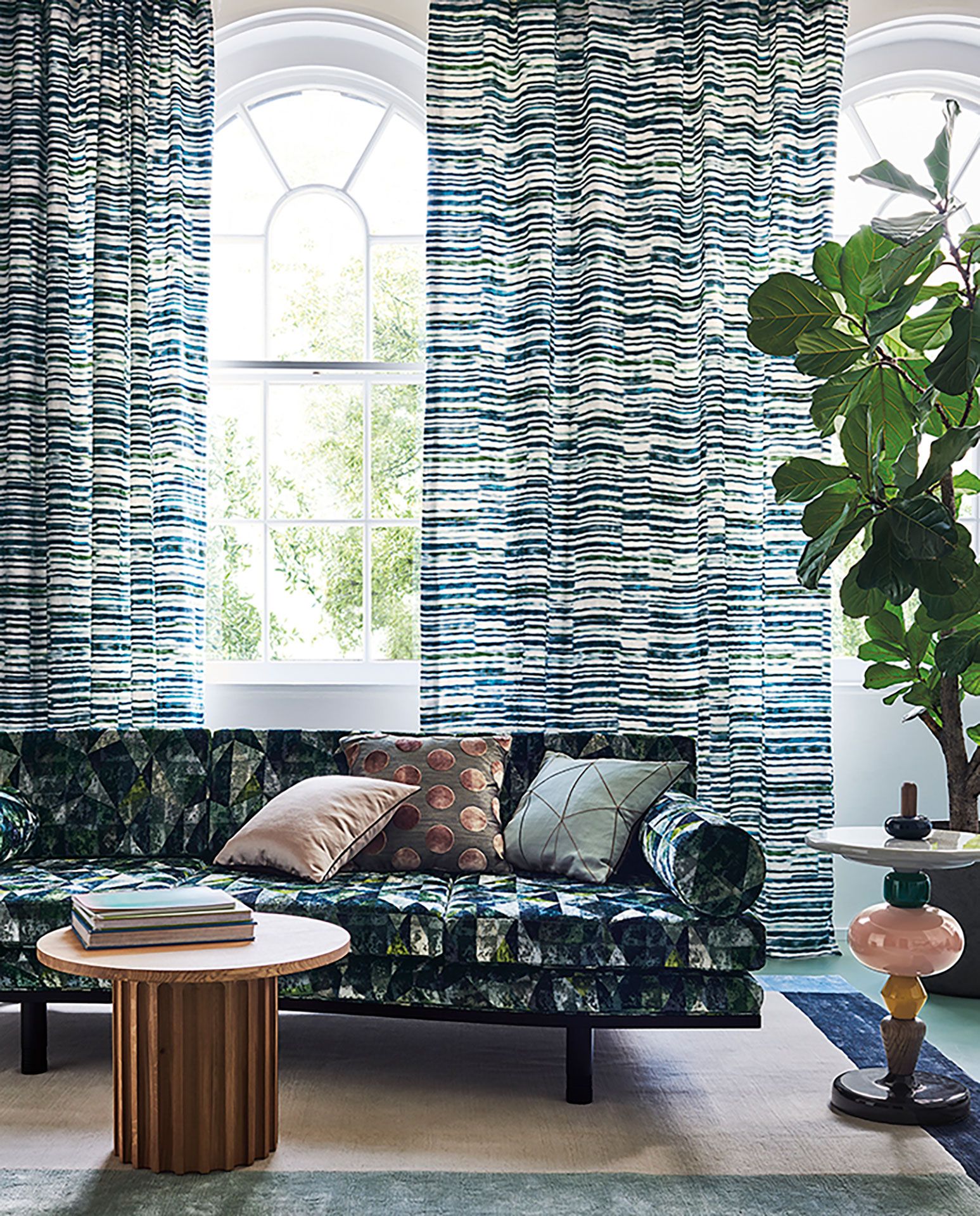 New fabrics and wallcoverings by Black Edition from the Romo Group