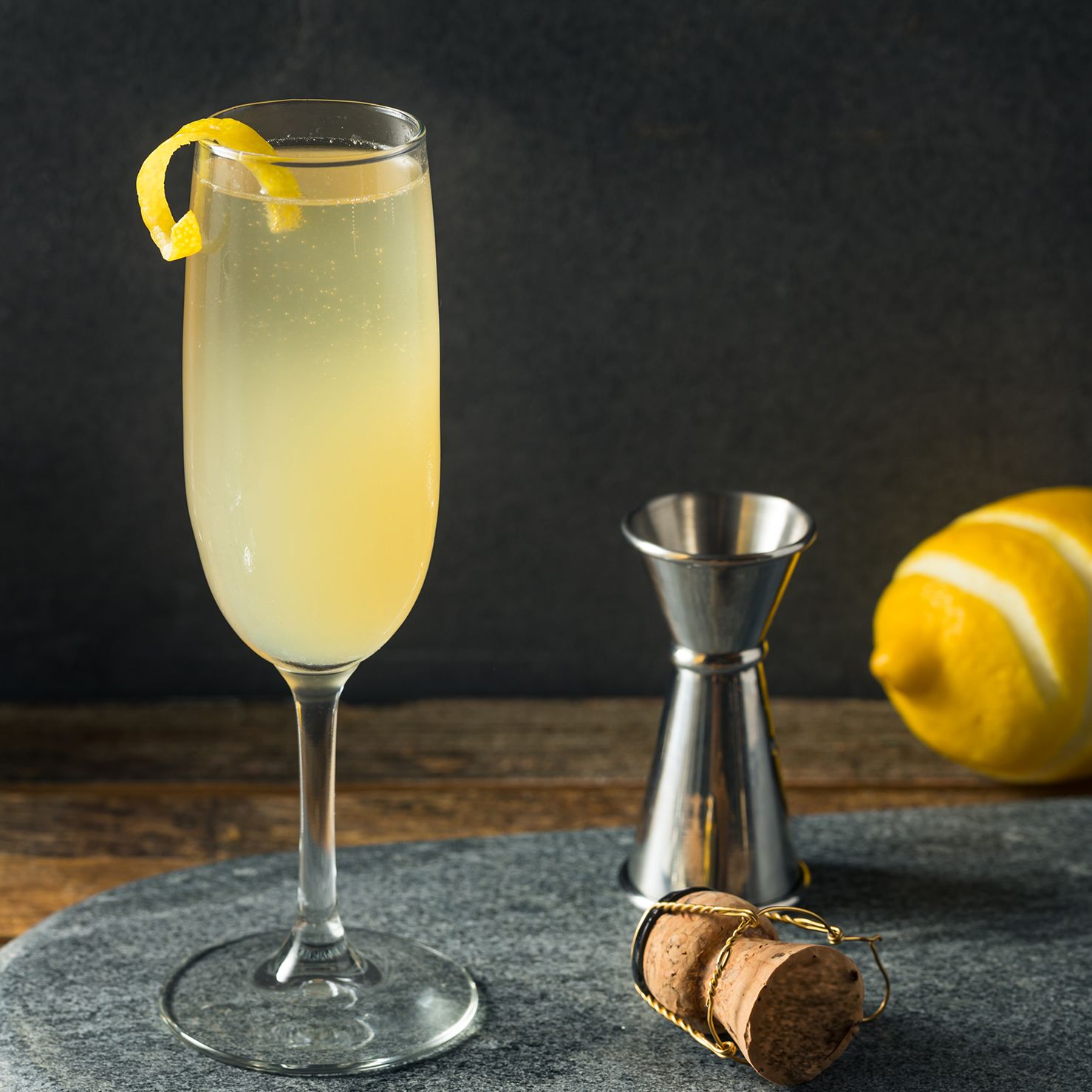 A French 75 recipe