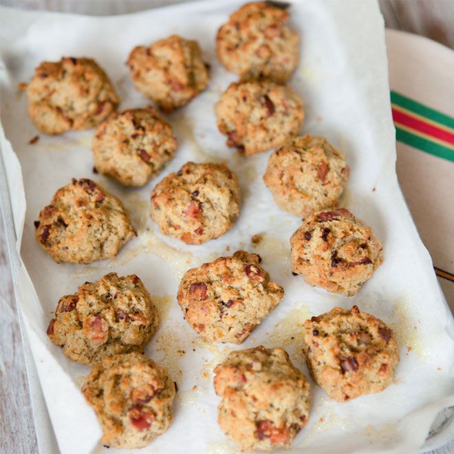 Stuffing recipe with sage lemon and bacon