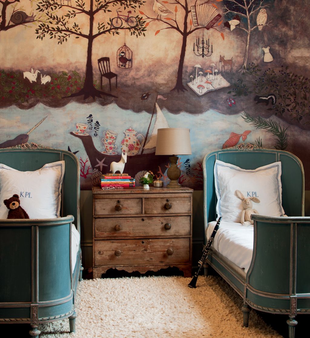 Image may contain Furniture Indoors Room Living Room Interior Design Bedroom and Couch