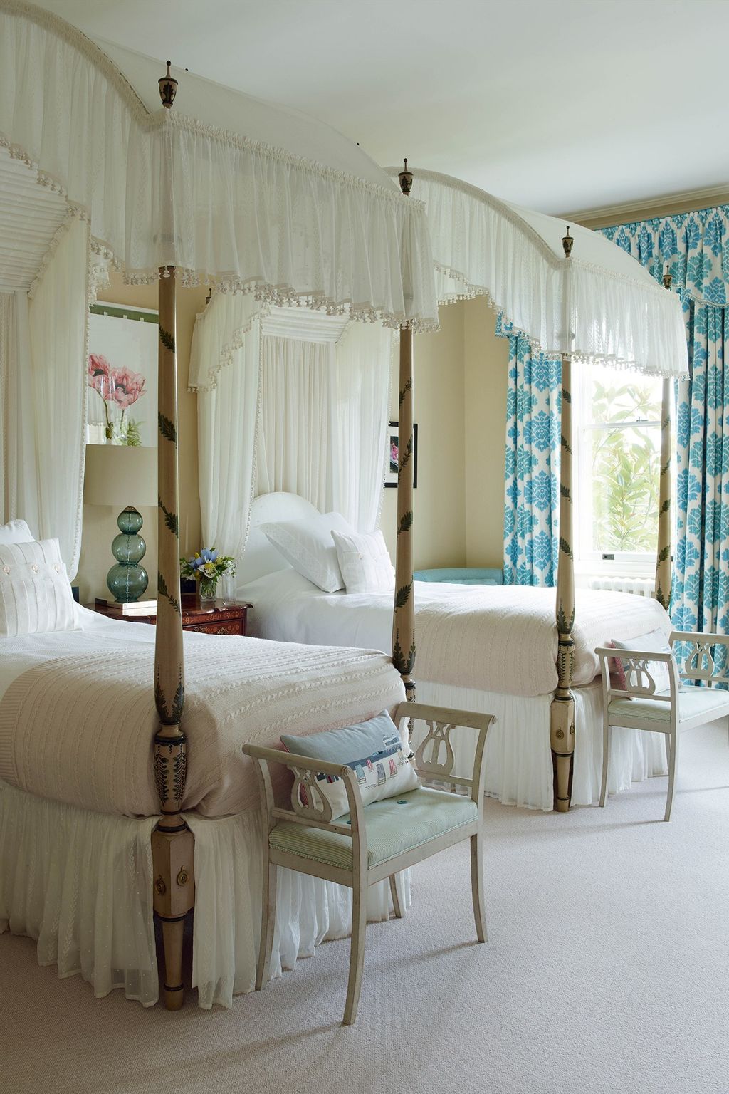 Image may contain Indoors Room Bedroom Furniture Bed Interior Design Dorm Room Flooring and Chair