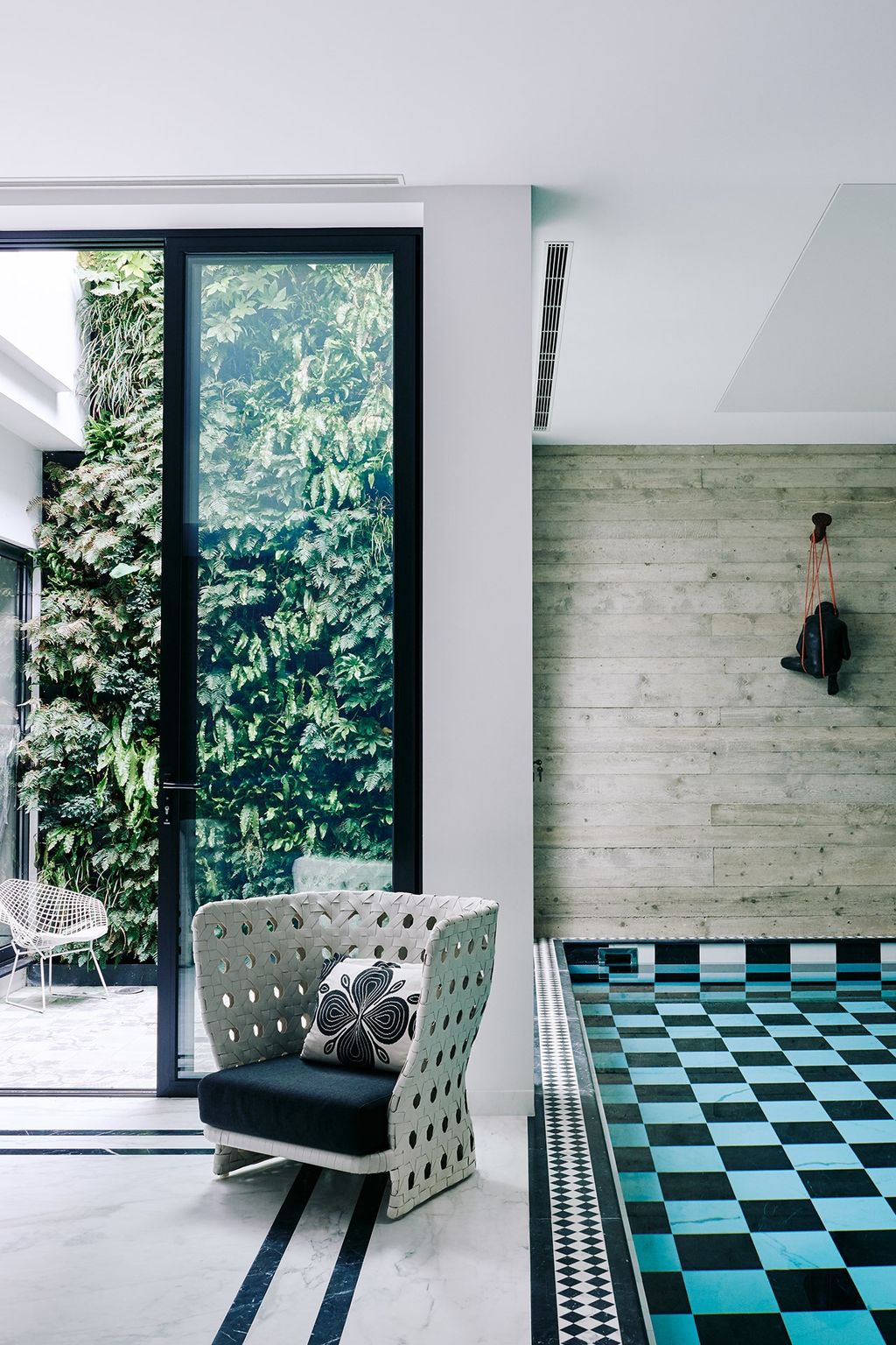 This Victorian house in London was almost doubled in size to make room for its owners' dramatic collection of...