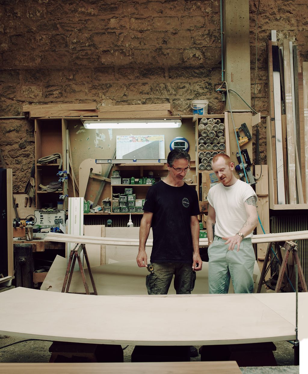 John with a joiner at the Lesellier workshop.
