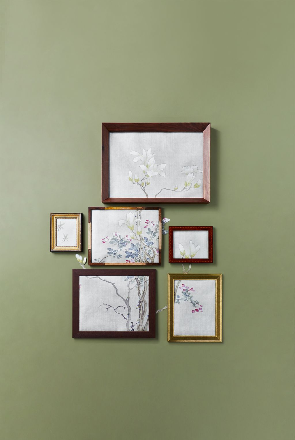 CLOCKWISE FROM TOP •Walnut ‘Milouin Frame 54 x 74.5cm 215 from La Redoute •Oak ‘Aztec Marquetry Frame 20.3 x 25.4cm...