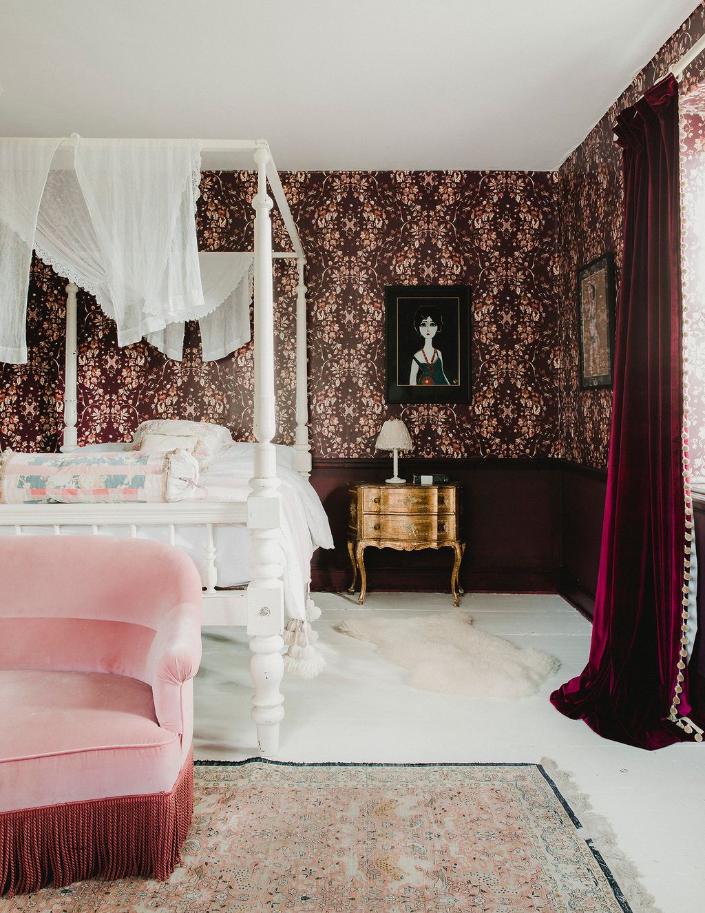 Image may contain Living Room Indoors Room Furniture Home Decor Interior Design Couch and Bedroom