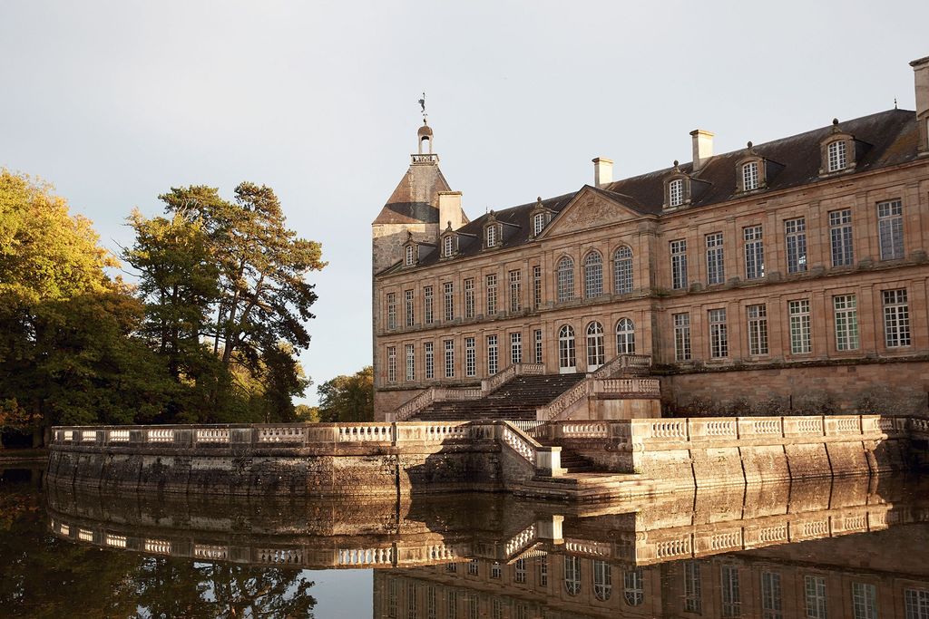 The Duchesse | Château de Sully | Real Downton Abbey House