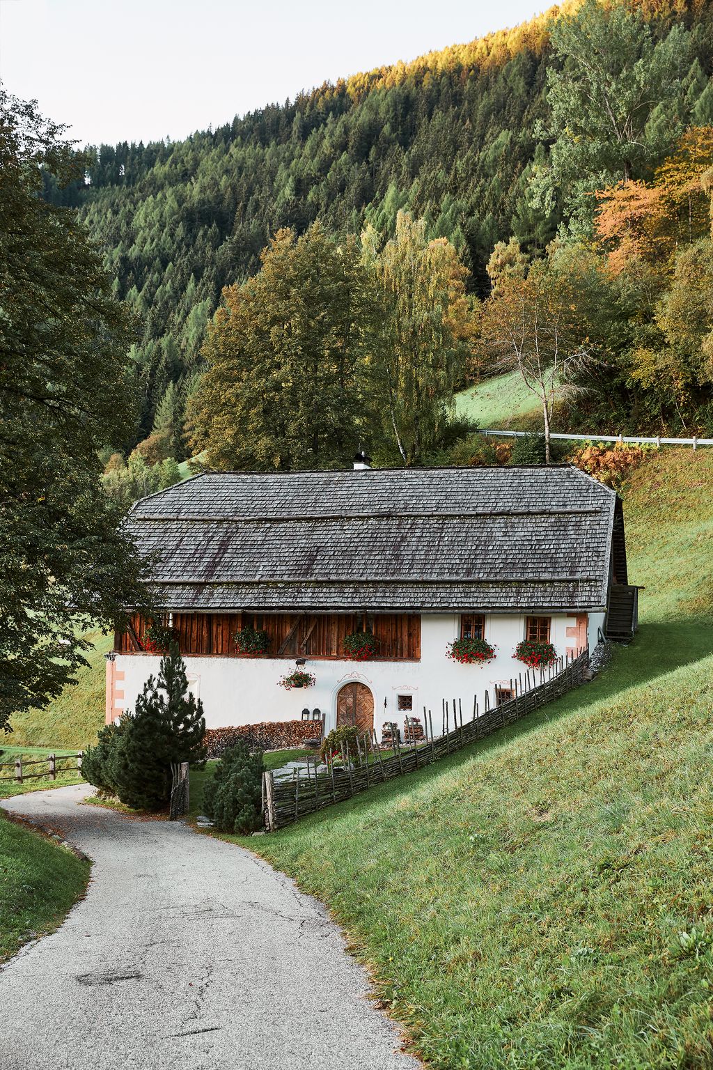 Once owned by a 16thcentury bishop the White Deer San Lorenzo Mountain Lodge overlooks the Puster Valley