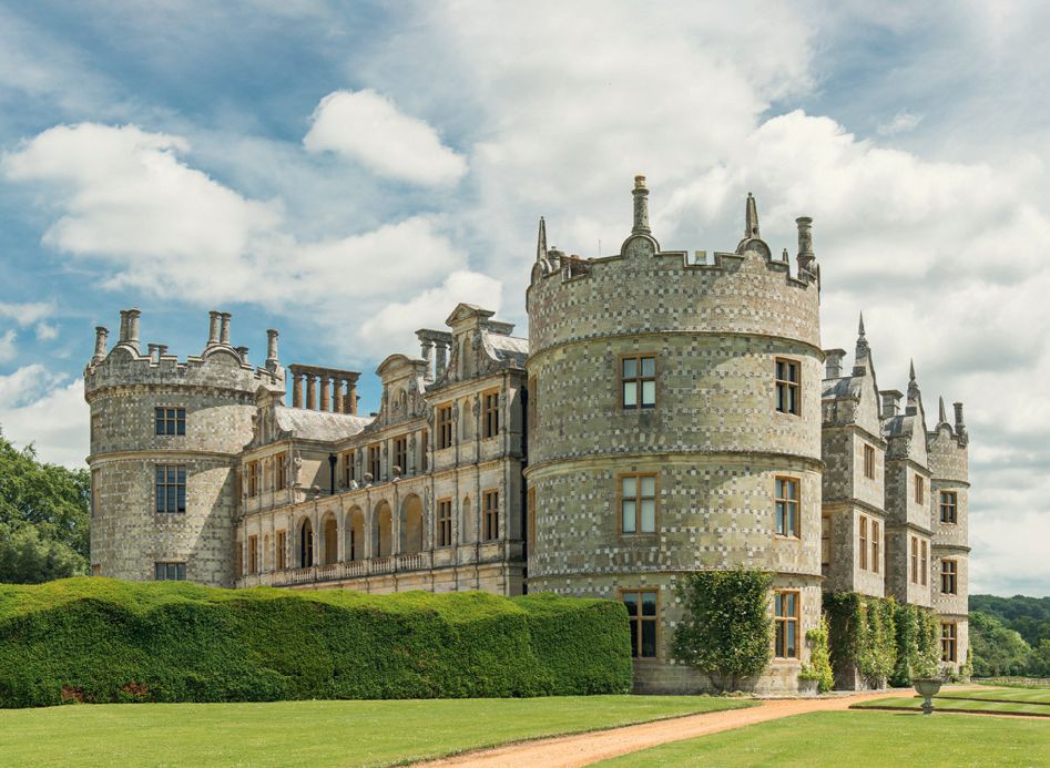 This spectacular Elizabethan house was built in the late 1500s for the Swedishborn heiress Helena Snakenborg and her...