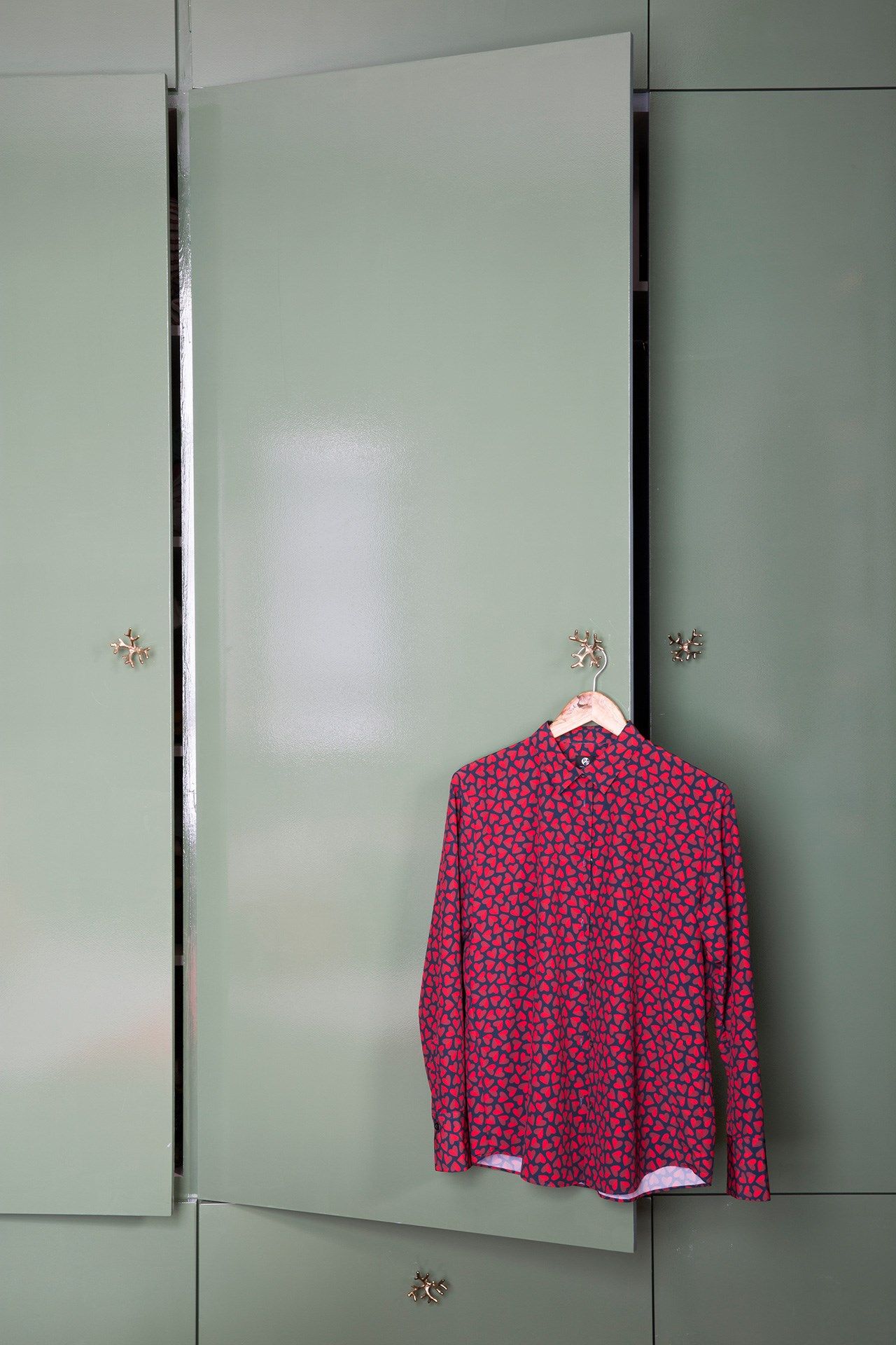 Luke Edward Hall Duncan Campbell Bedroom Makeover