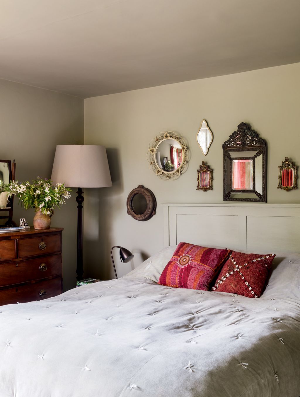 Image may contain Furniture Bed Interior Design Indoors Room Bedroom Lamp Table Lamp Cabinet and Living Room