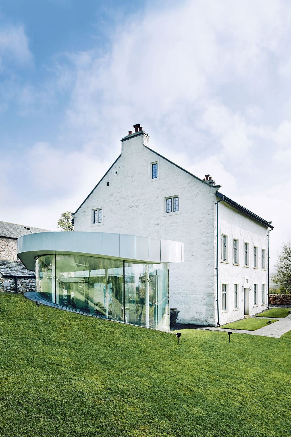 Exterior House Interiors Design Ideas| Exteriors