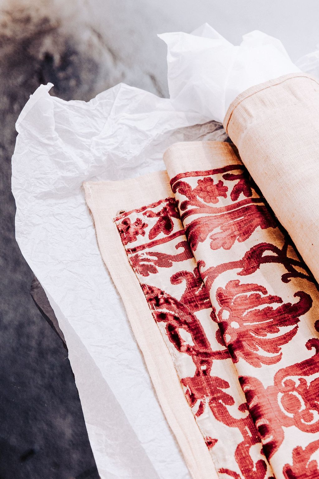 Fragment of velvet| Le Manach  Woven from the archives | Decoration