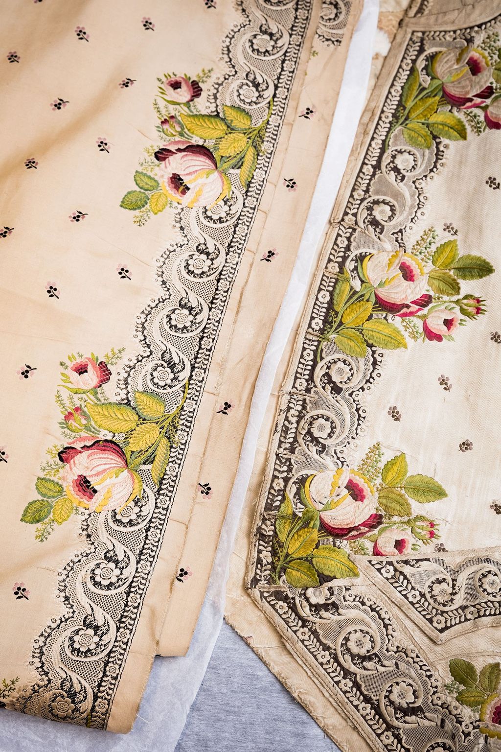 A fragment of the eighteenthcentury coat| Le Manach  Woven from the archives | Decoration