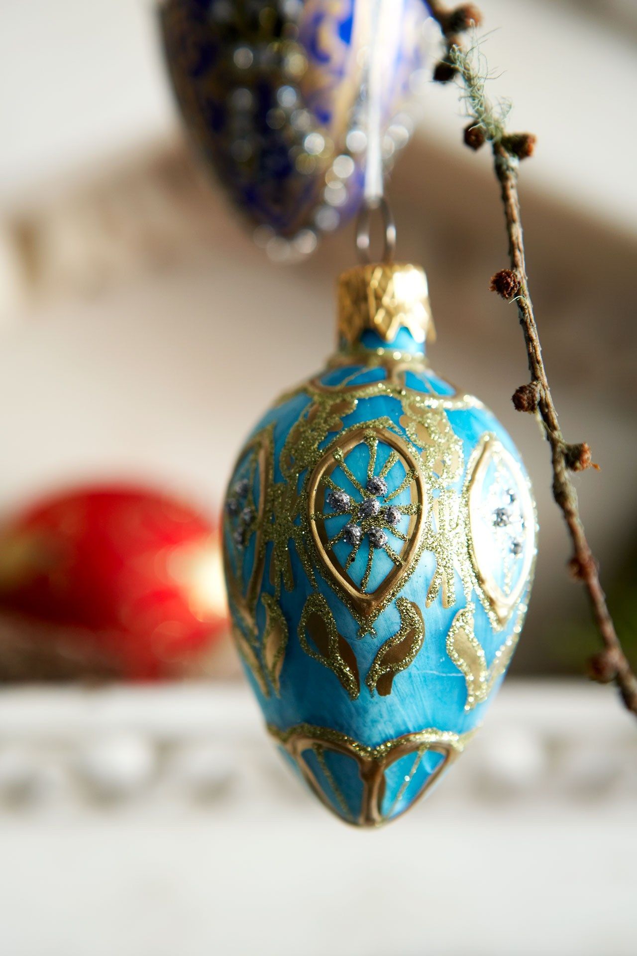 Image may contain Necklace Jewelry Accessories and Accessory