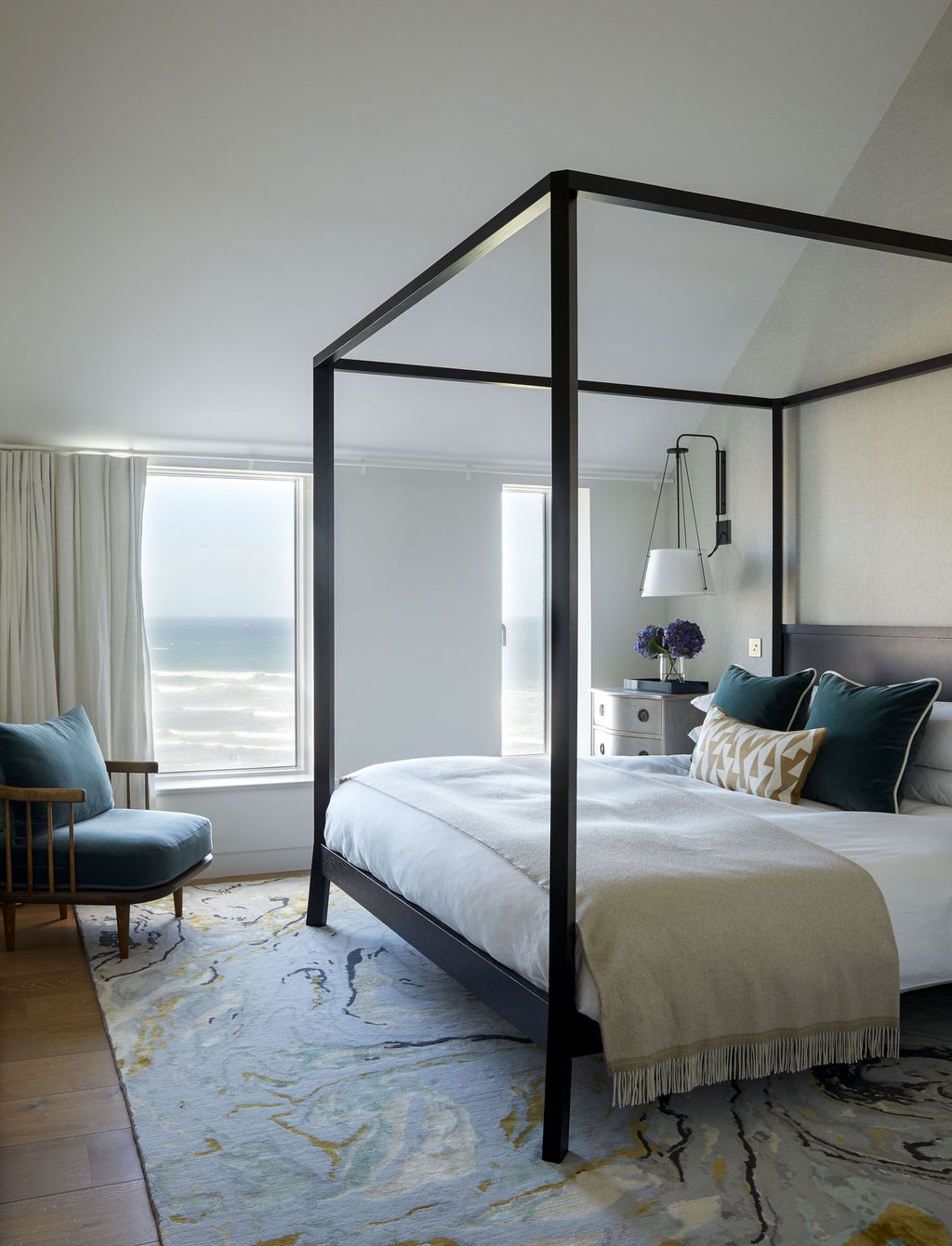 Image may contain Furniture Indoors Room Bedroom Bed Interior Design and Rug