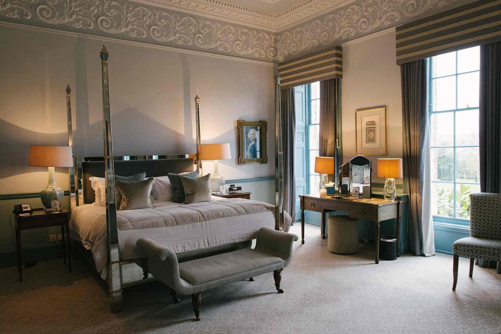 Image may contain Room Bedroom Indoors Furniture Chair Bed Interior Design and Dorm Room