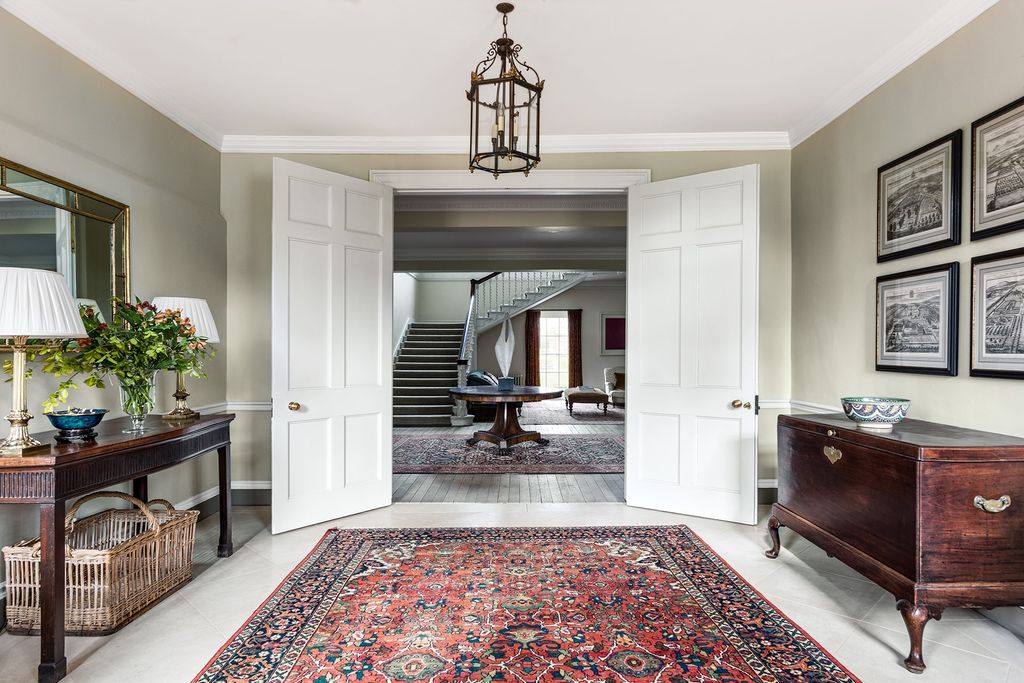 Image may contain Rug Interior Design Indoors Living Room and Room