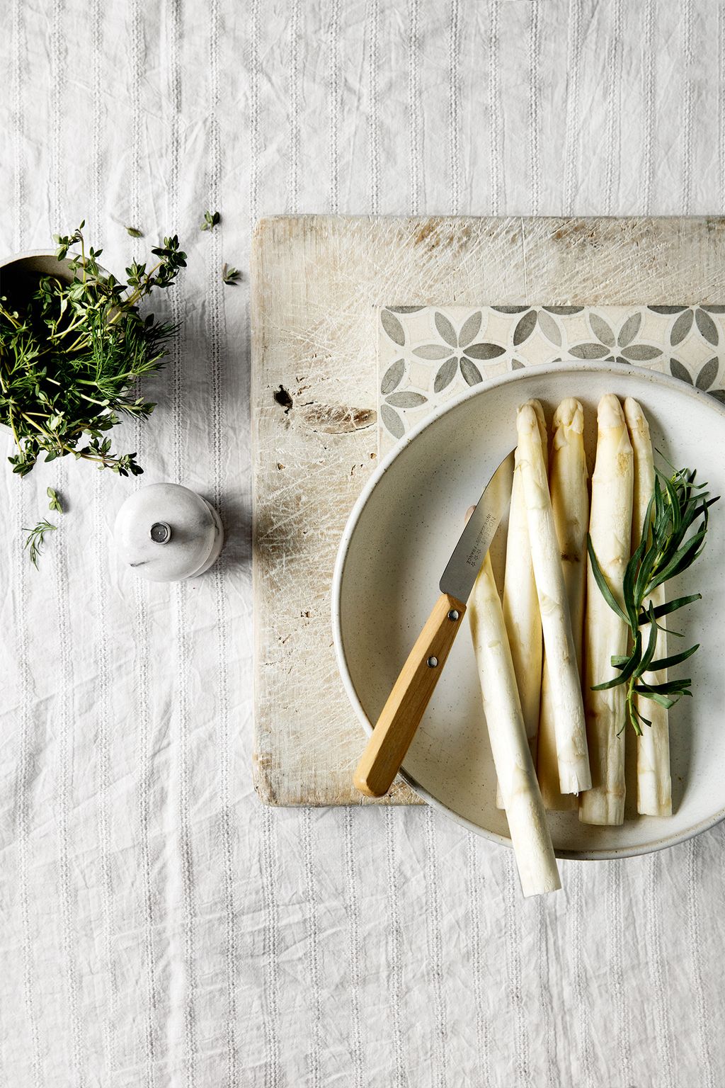 Image may contain Plant Blade Weapon Knife Weaponry Food Vegetable and Asparagus