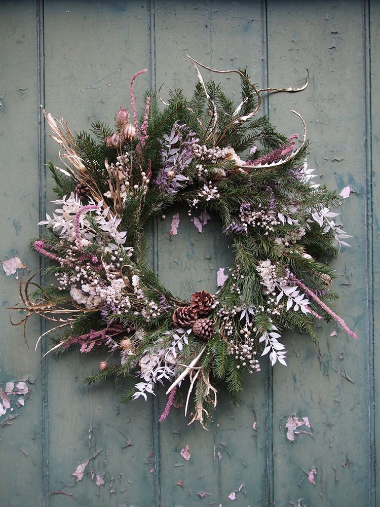 On Thursday 3 December at 6.30pm JamJar are running a oneoff wreath workshop in collaboration with Guerlain to get the...