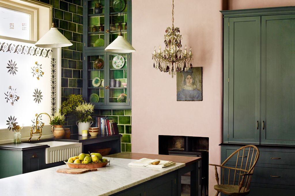 Kitchen Schemes | Inside the February 2018 issue