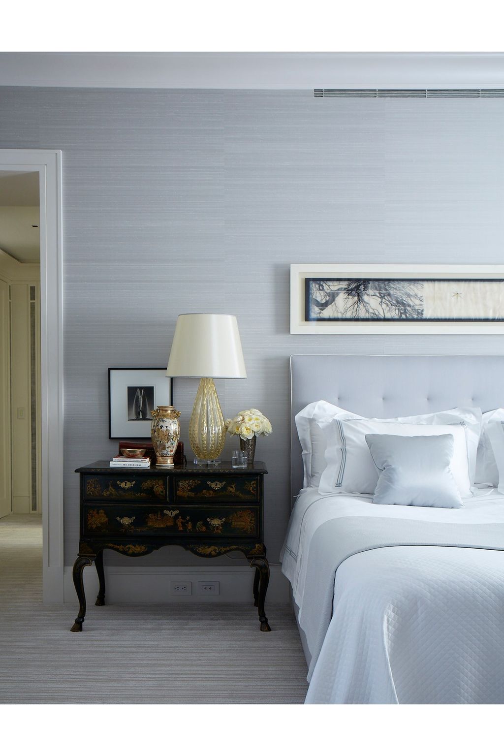 Grey Modern Bedroom | Bedroom Design Ideas