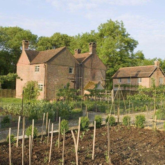Image may contain Nature Outdoors Countryside Rural Building Farm Shelter Cottage House and Housing