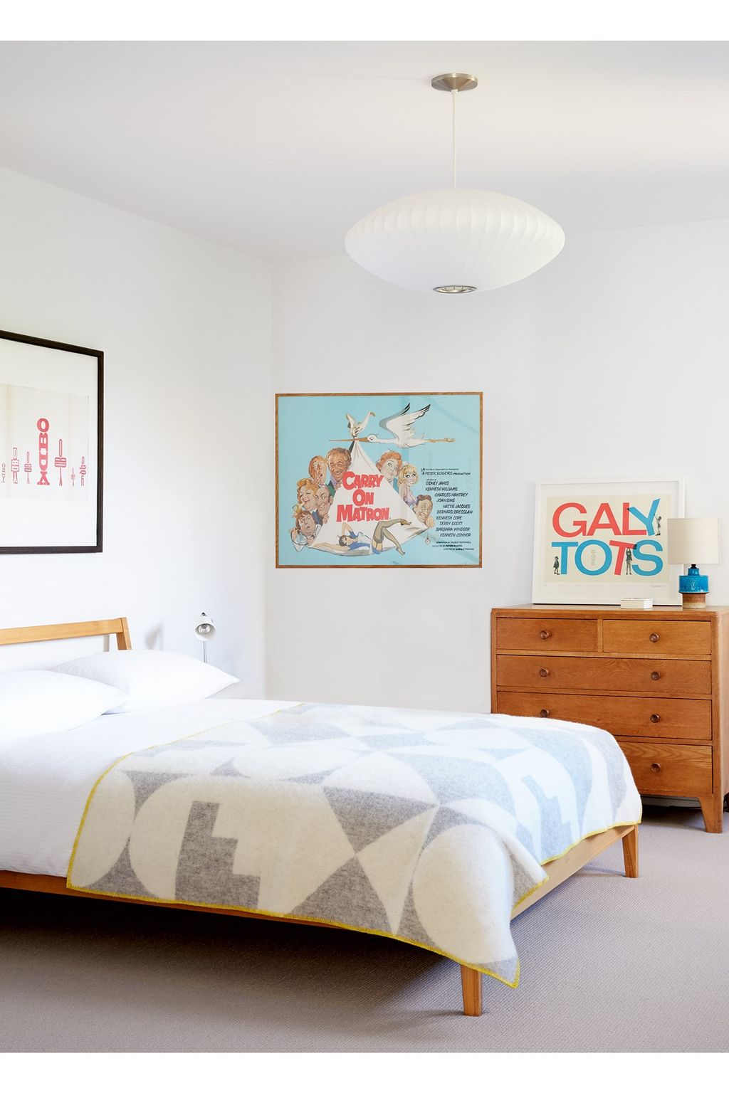 patterned Bedspread Bedroom | Bedroom Design Ideas