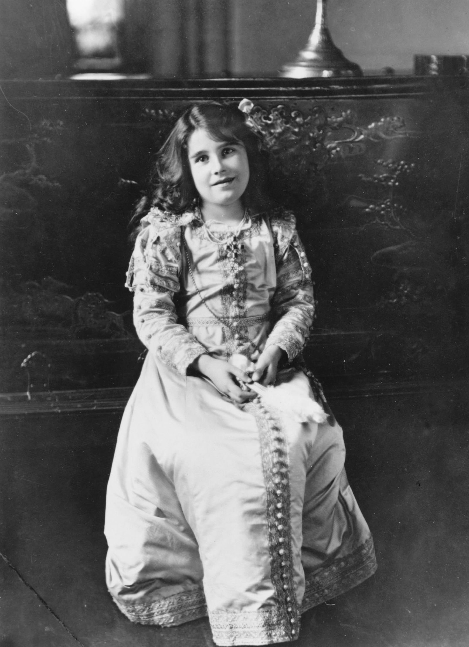 Image may contain Queen Elizabeth The Queen Mother Human Person Clothing and Apparel