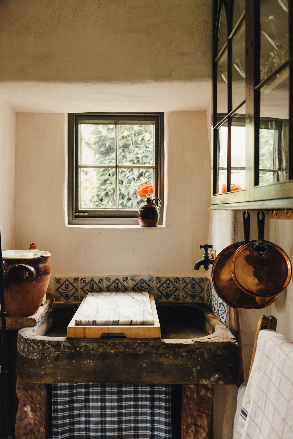 Image may contain Home Decor Interior Design Indoors and Furniture