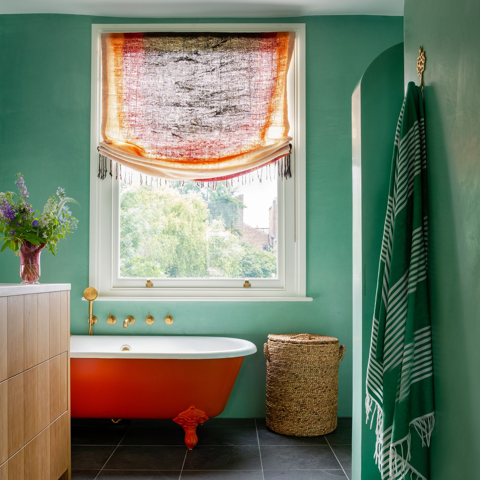 13 ways to dress up a bathroom window
