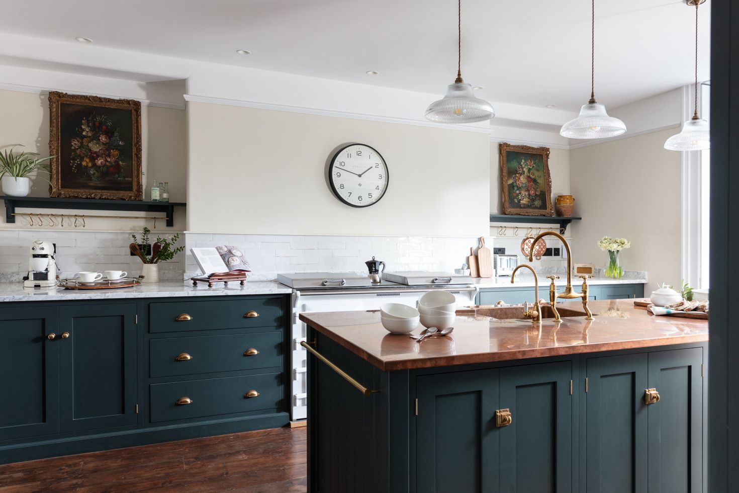 Insider Access Woodford Architecture and Interiors has updated a manor house in Cornwall for modern living