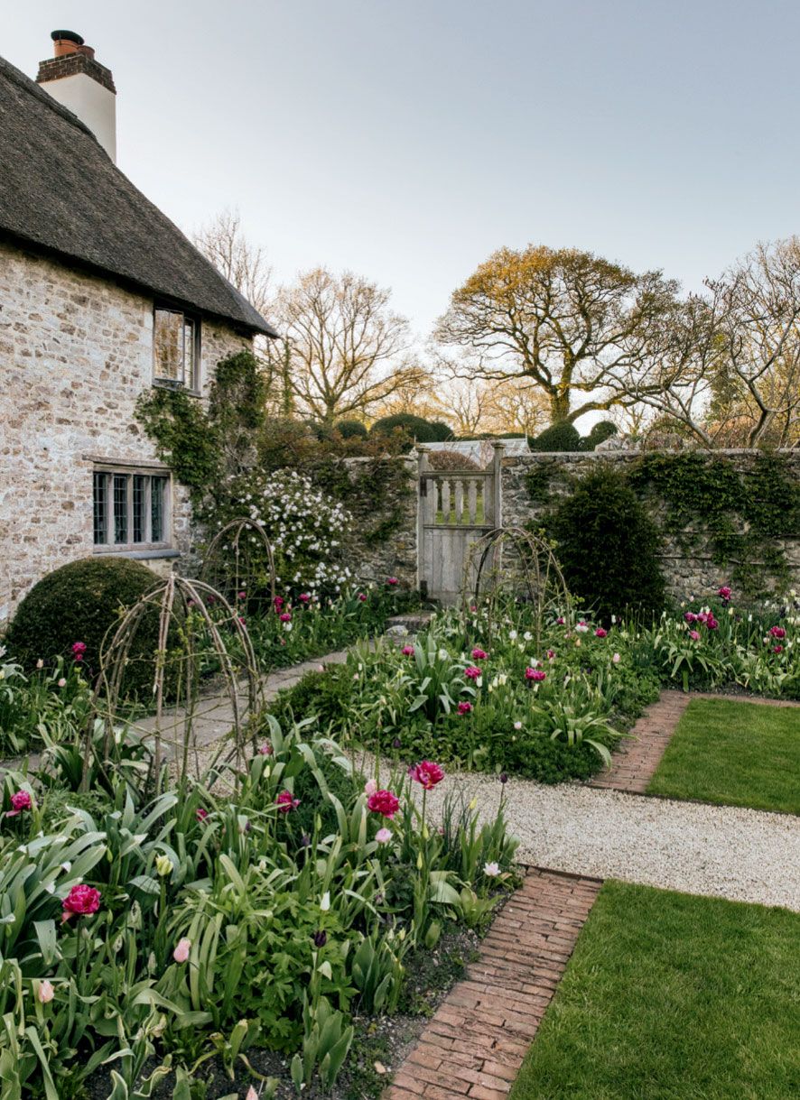 Image may contain Outdoors Garden Arbour Plant and Grass