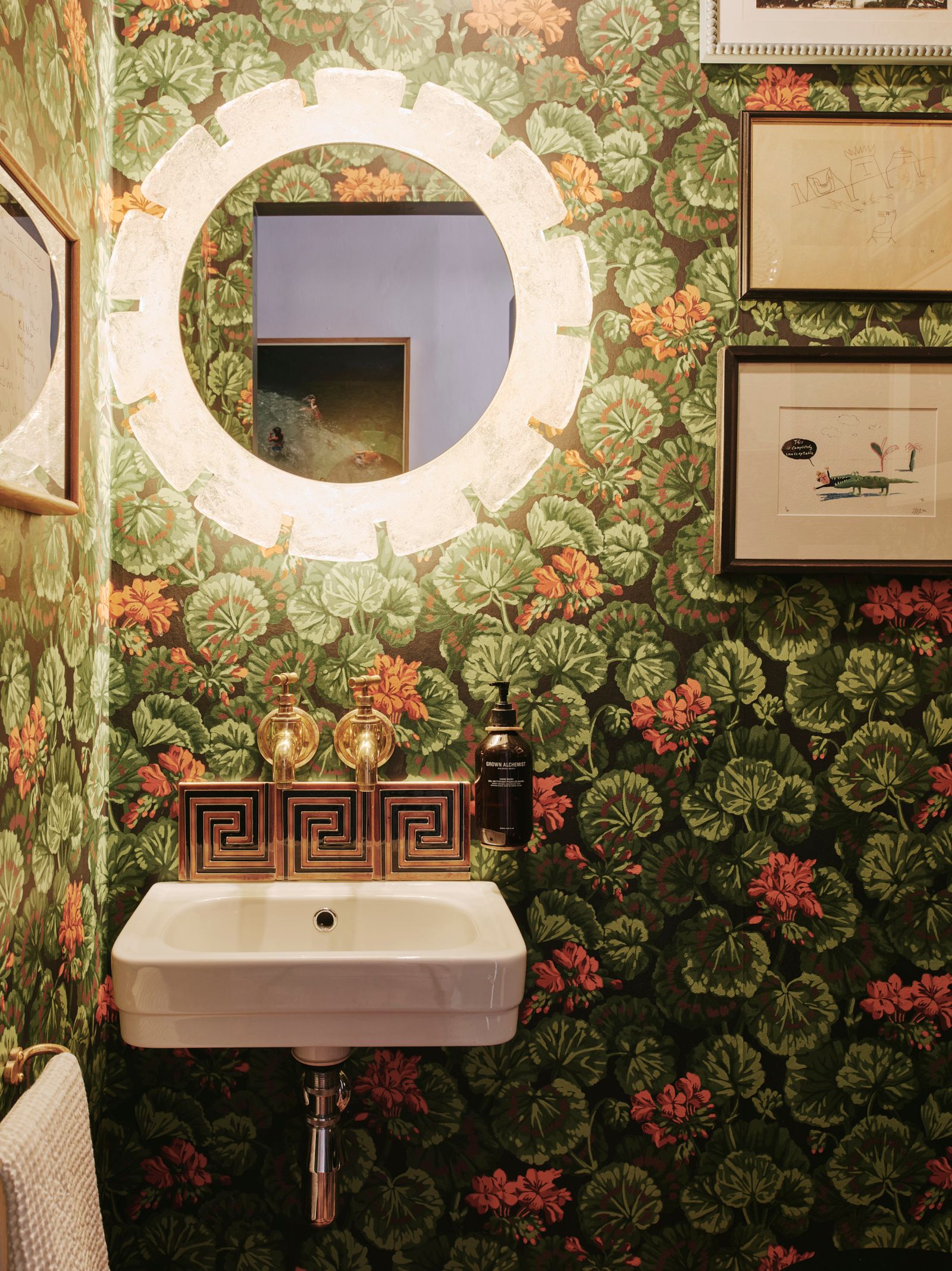 Image may contain Indoors and Room