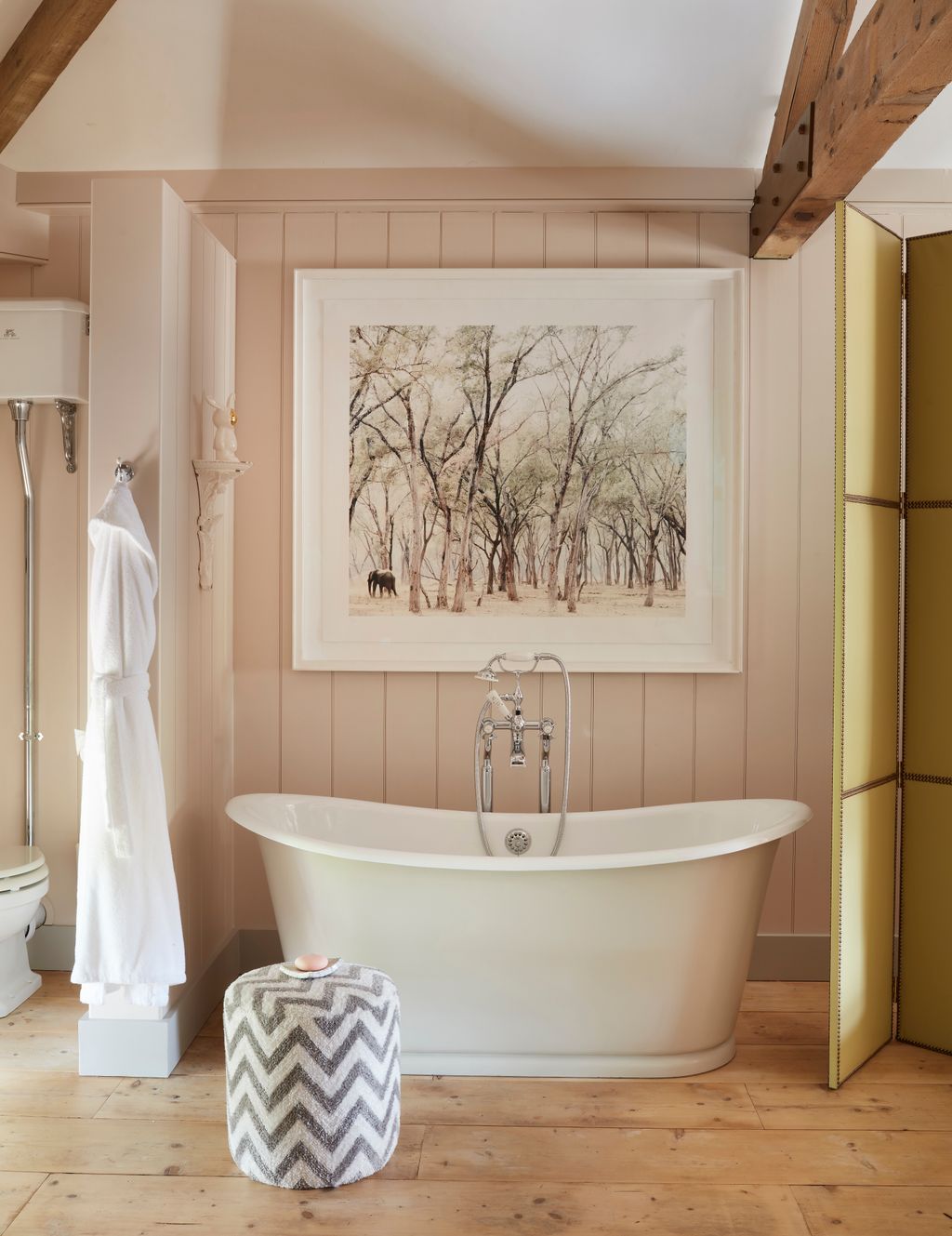 Image may contain Tub Bathtub Interior Design Indoors Room Furniture and Home Decor