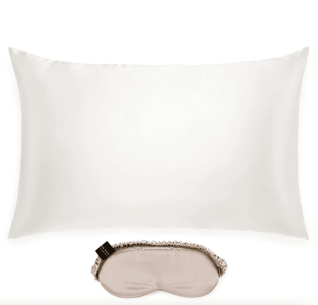 We cant resist a pillowcase set  and this is a luxe pairing with a difference. The contrasting combination of an...