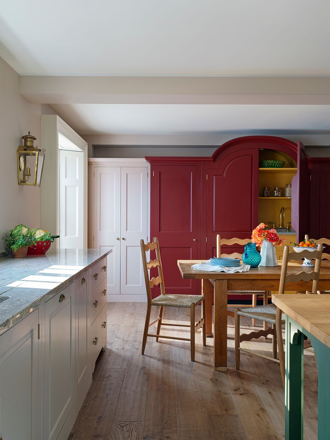 Sitting centrally to the space the kitchen really is the heart of the home in this project. Due to planning restrictions...