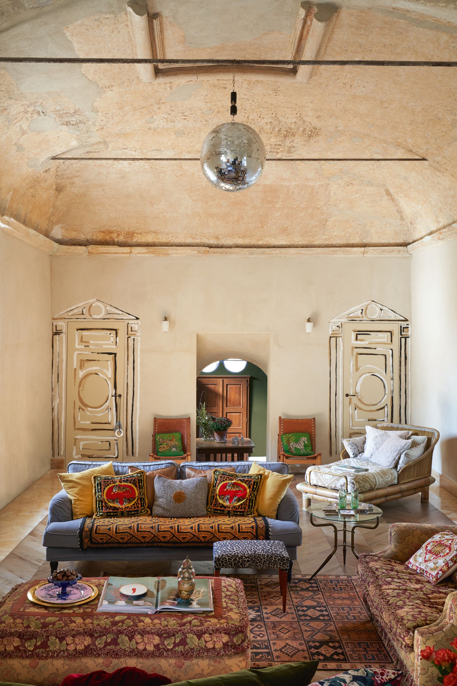 Brardesque trompe l'oeil doors in a 16thcentury Piedmont villa from our April 2023 issue