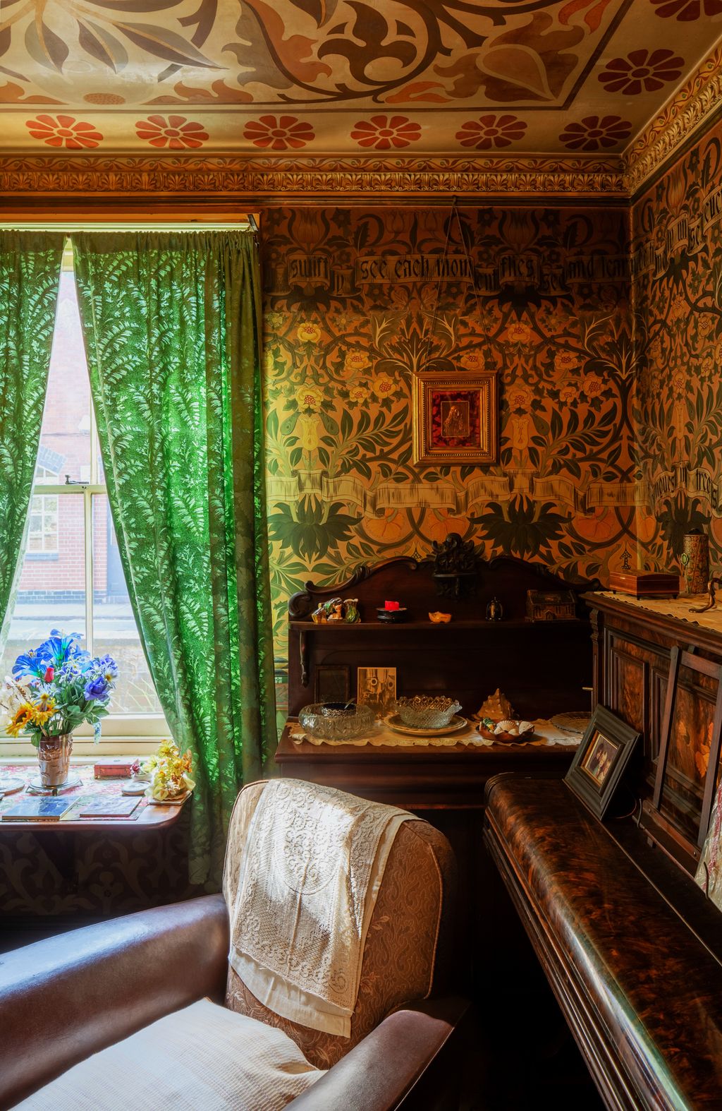 After a nondescript house in Cambridge was discovered to hide a marvellous Arts  Crafts interior by the artistpainter...