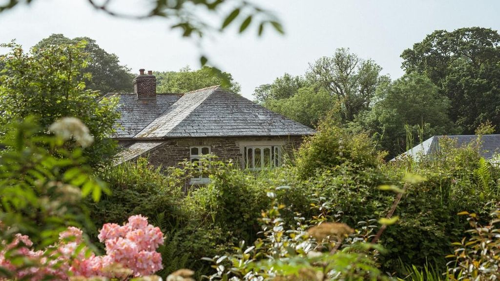 This is Cornwall at its bucolic best a farmtofork trailblazer whose onsite bakery and orchard jam mornings have been...