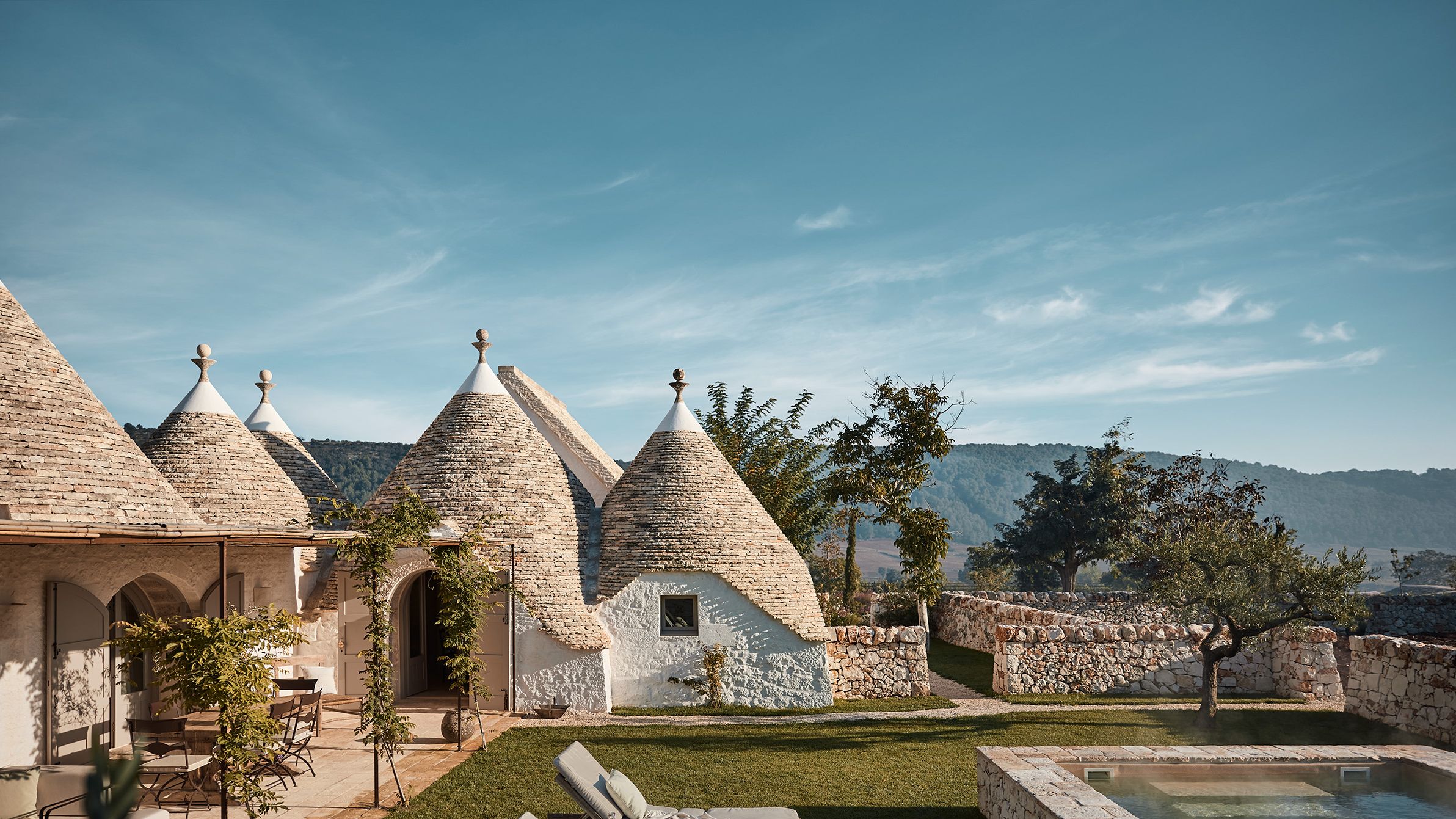 Masseria Pistola A secluded and serene Villa in the heart of Puglia decorated by James Thurstan Waterworth