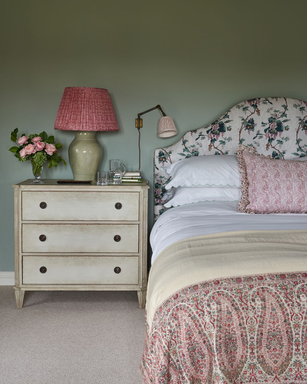 The offwhite bedside tables in the master bedroom are from Chelsea Textiles the lamp is a vintage French ceramic lamp...