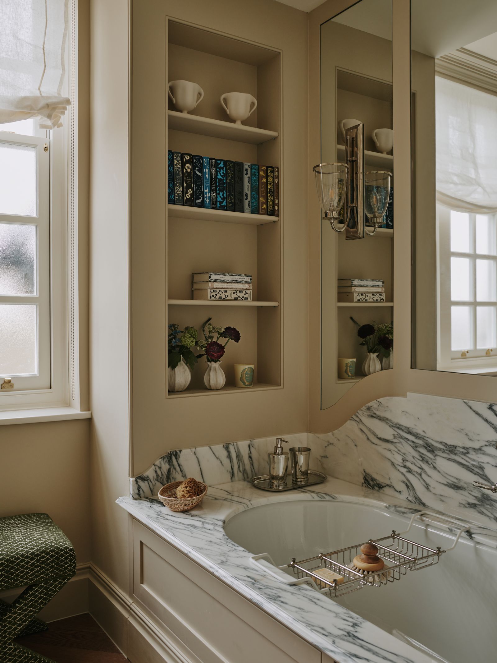 A marbleclad bath in a Mayfair apartment by Salvesen Graham