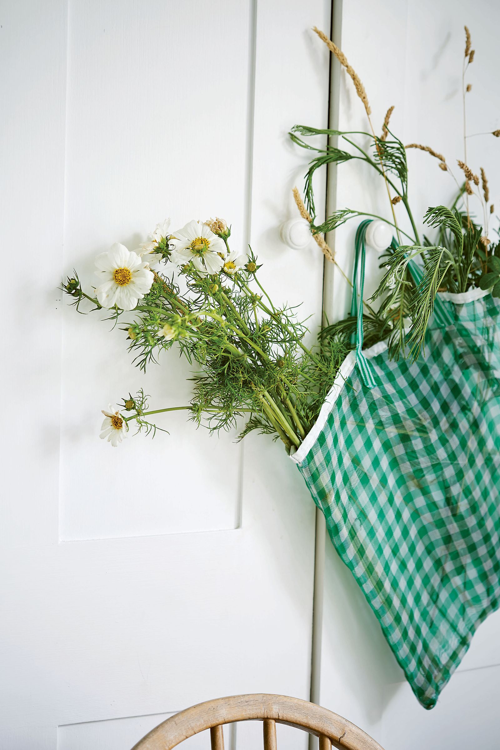 The wonky appeal of a wild flower bouquet