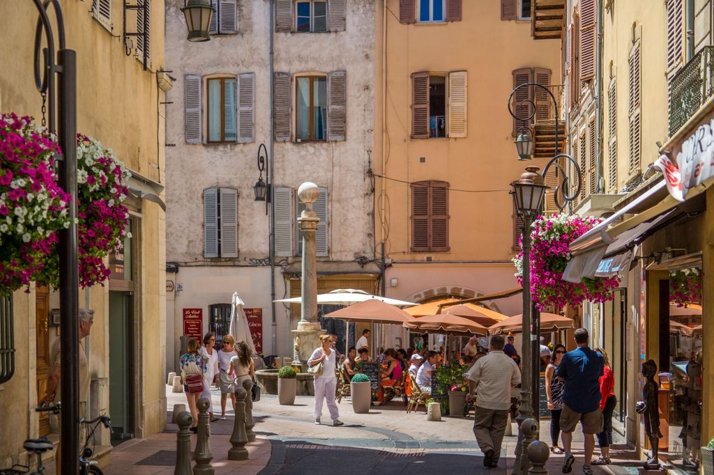 The medieval village of Antibes is perhaps one of the most stylish destinations for those travelling through Provence or...