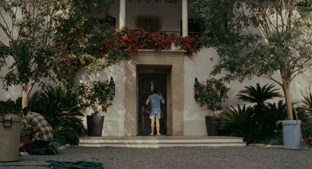 Written and directed by the queen of romantic comedies Nancy Meyers The Holiday follows two women one American and one...