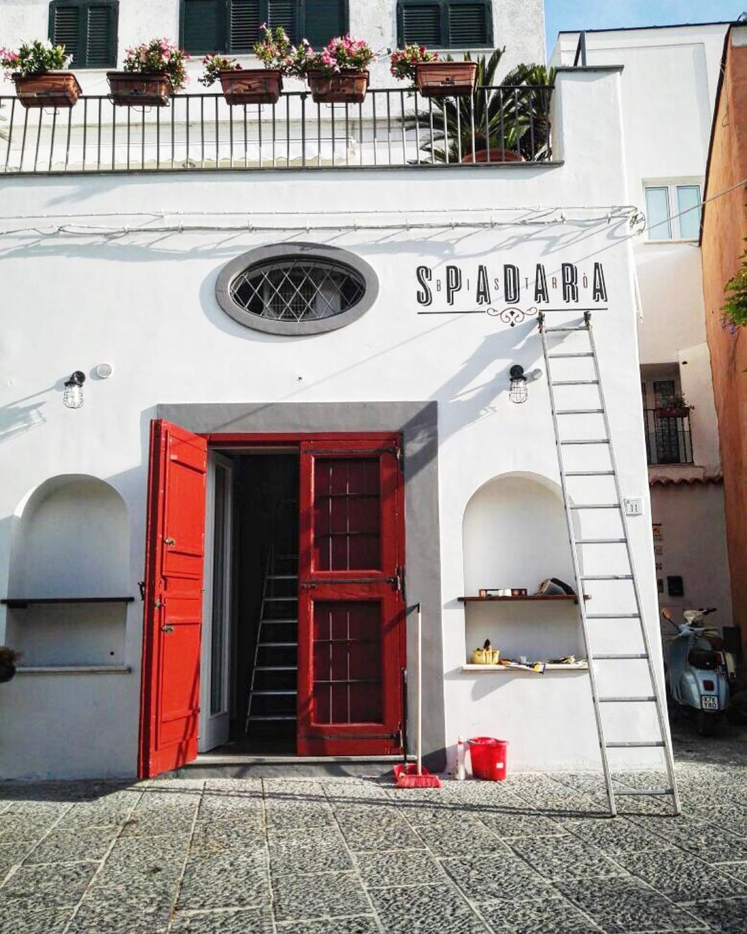 Ischia Italy the ultimate guide to Capri's romantic sister island