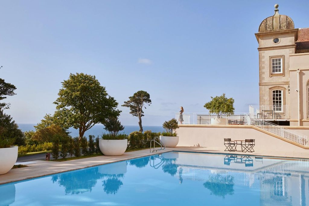 With an enviable position perched over the sweep of the Fowey Estuary this hotel is a jewel of a destination in itself....