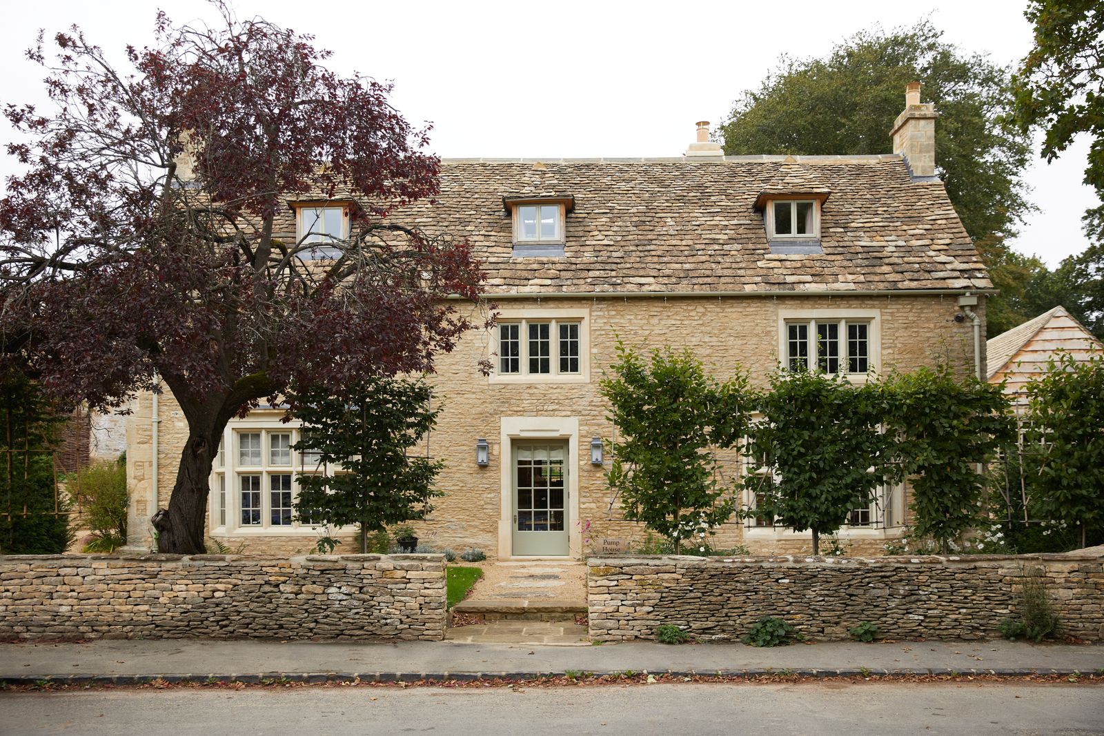 Isabella Worsley gives a Cotswold cottage a new lease of life